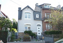 Spa: Renoviertes Wohnhaus mit Terrasse und hübschem Garten, in einem ruhigen Viertel und auf 5 Min. Laufabstand vom Zentrum.